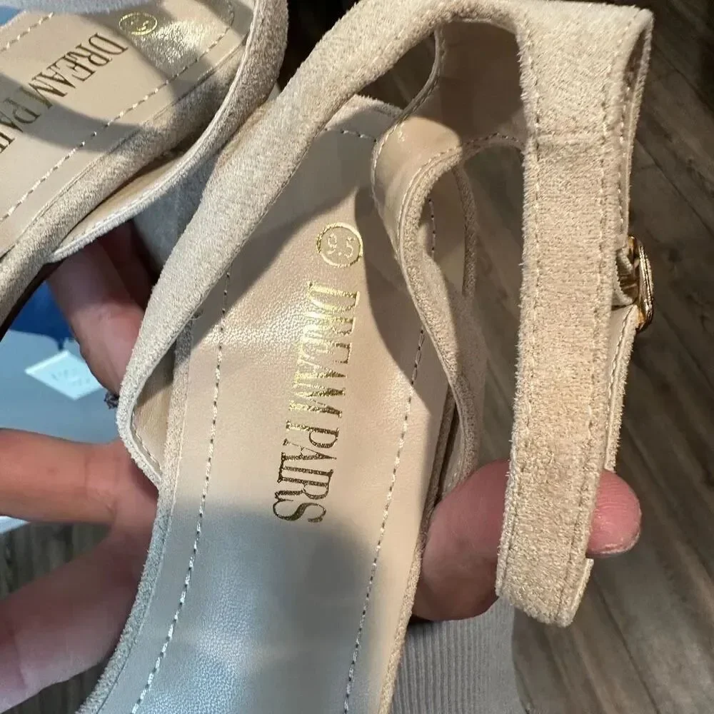 Dream Pairs Nude Suede 9.5 Open Toe Heels